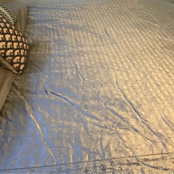 West Elm Silver Velvet Luster Metallic Ogee Duvet Cover - Picture 12 of 14